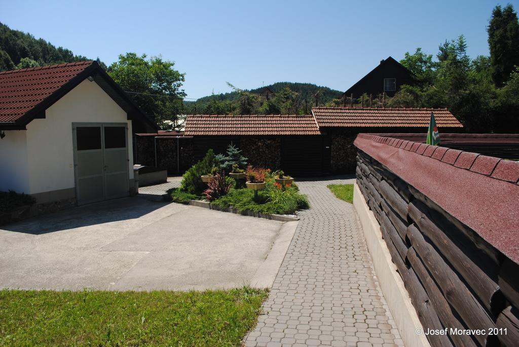 Pension Karolina Trnava Dış mekan fotoğraf
